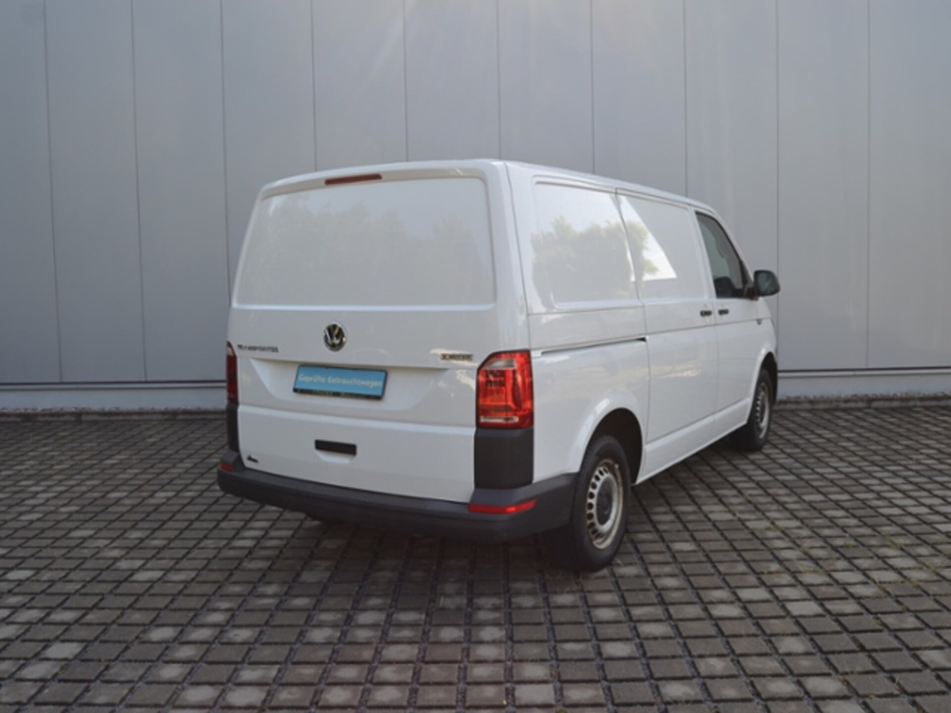 Volkswagen T6 Transporter Kasten kurzer Radstand