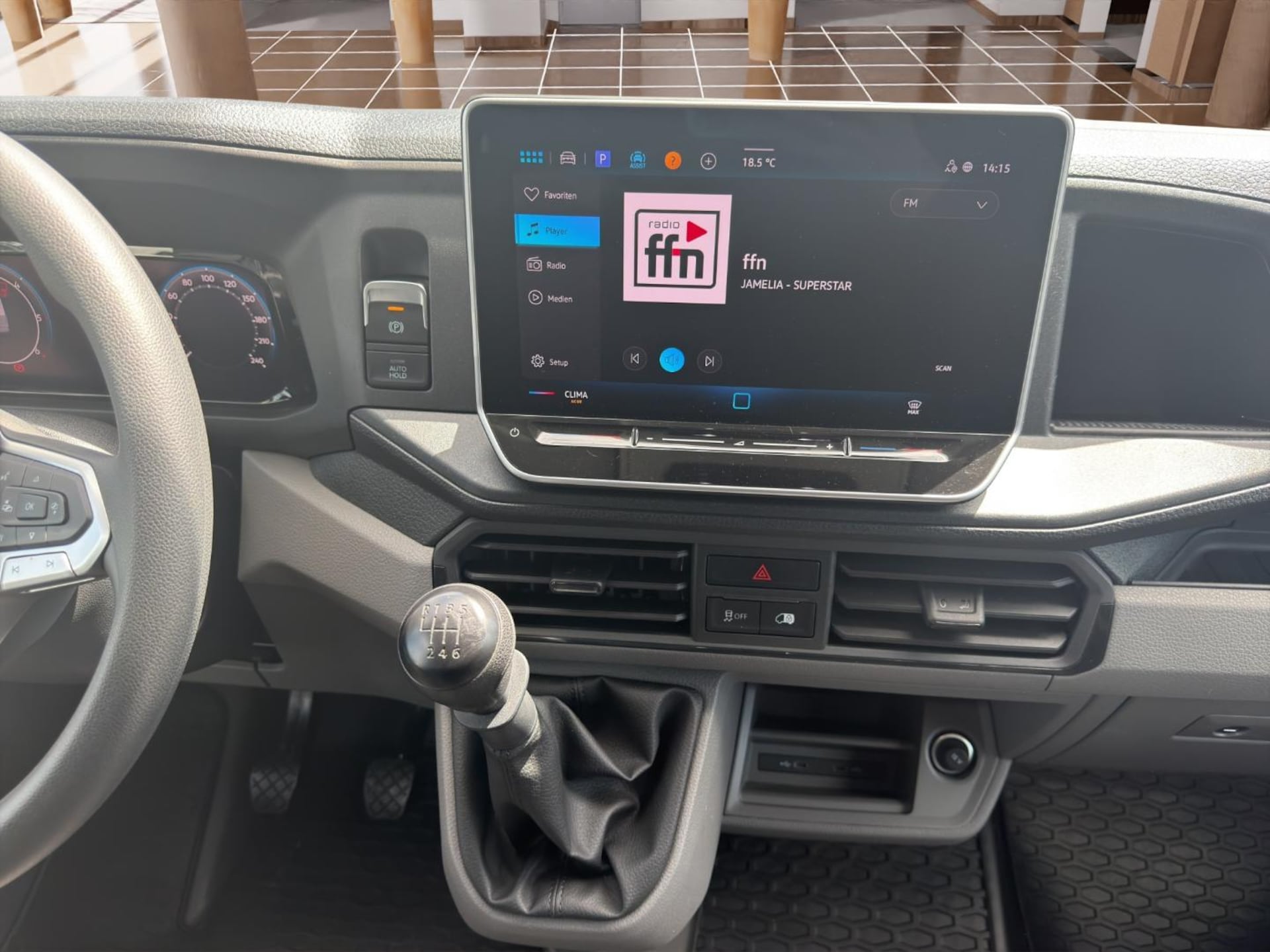 Volkswagen Crafter Kasten mittlerer Radstand