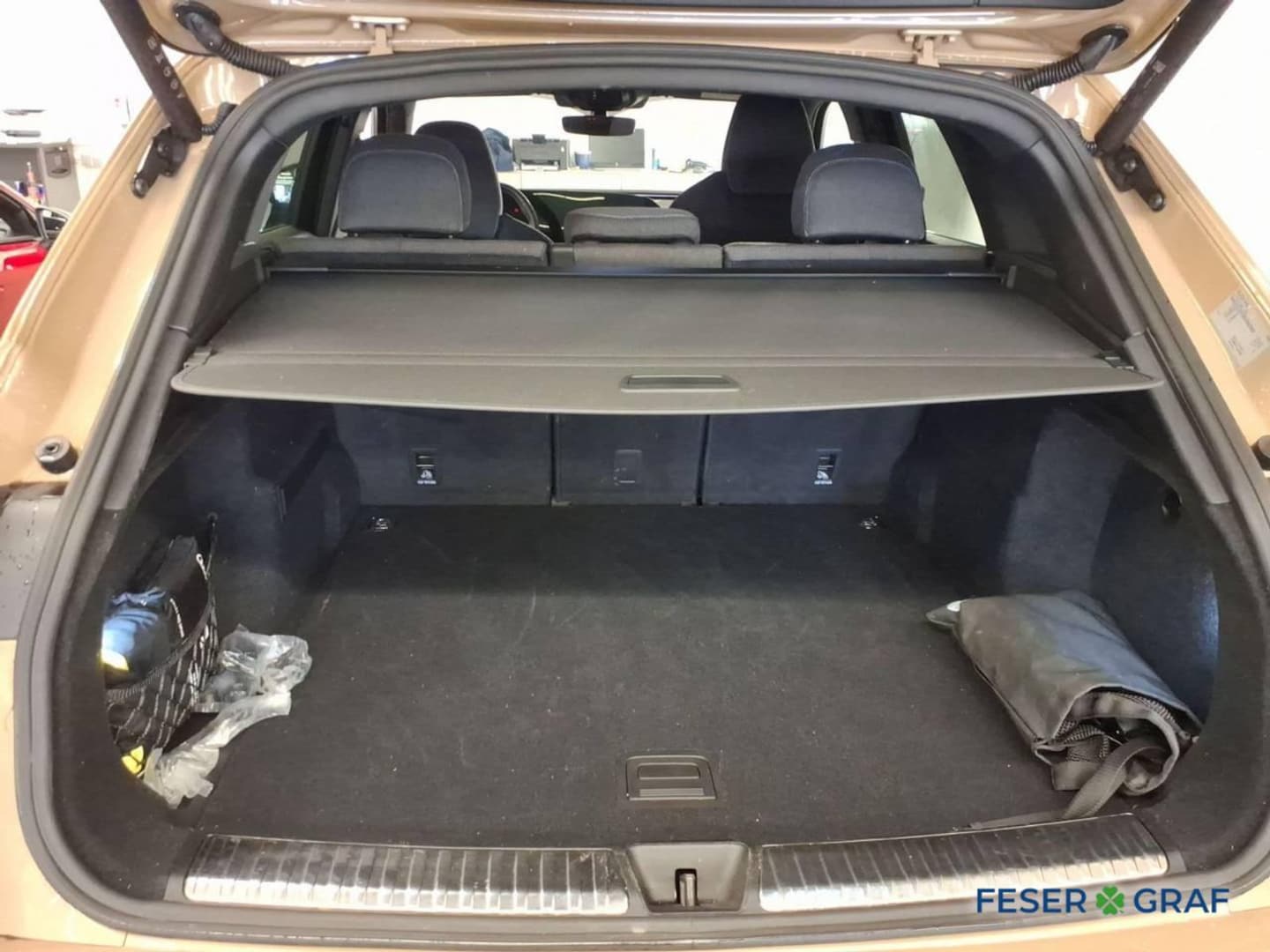 Bild über Audi Q5 SUV TFSI 150 kW S tronic - für weitere Informationen kontaktieren Sie den Audi Partner