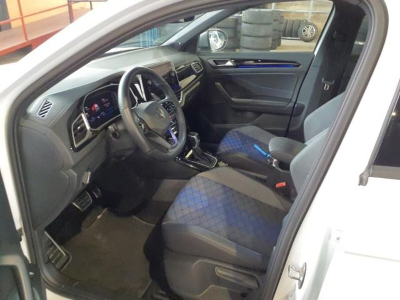 Volkswagen T-Roc – Bild 3