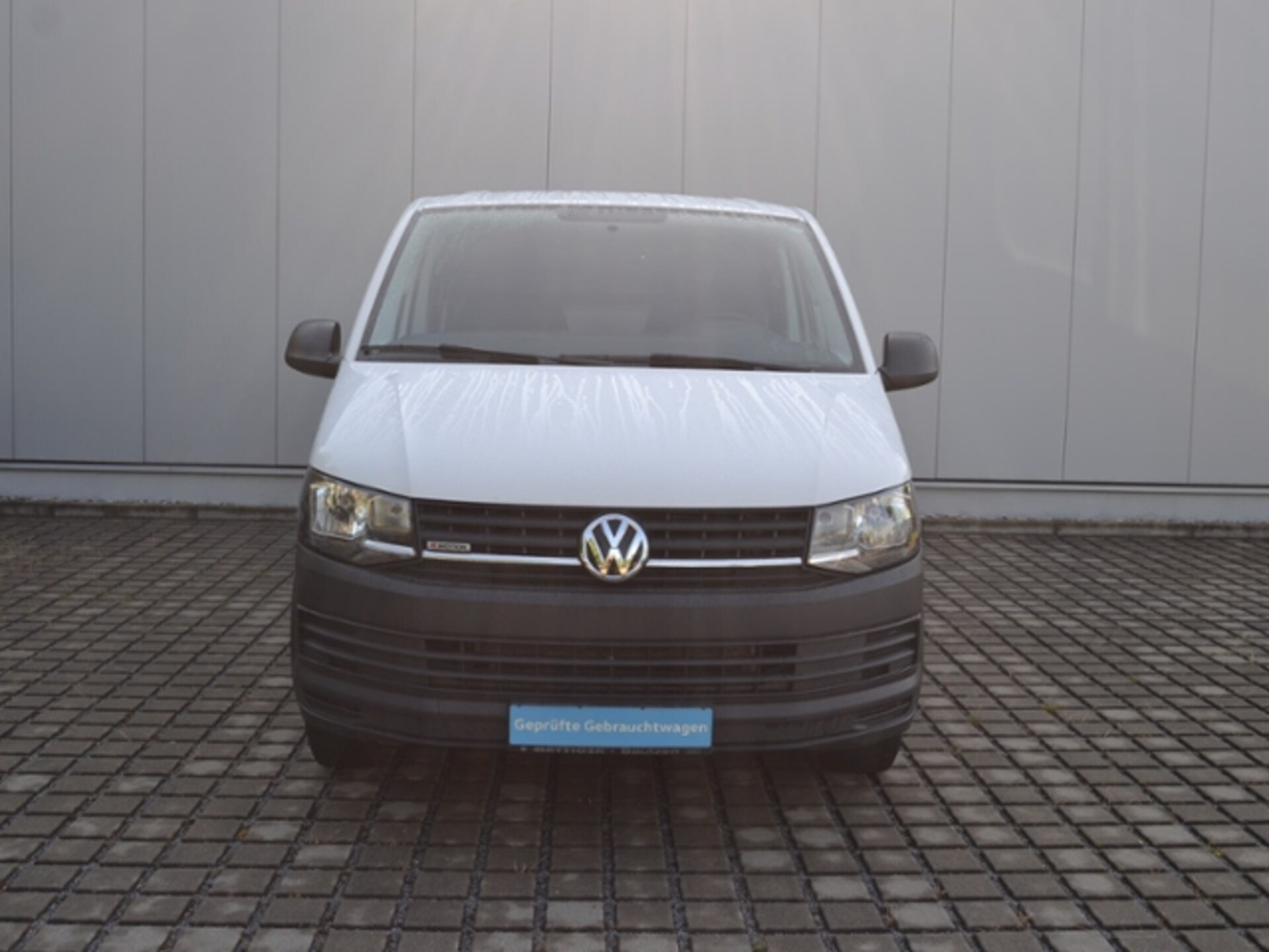 Volkswagen T6 Transporter Kasten kurzer Radstand
