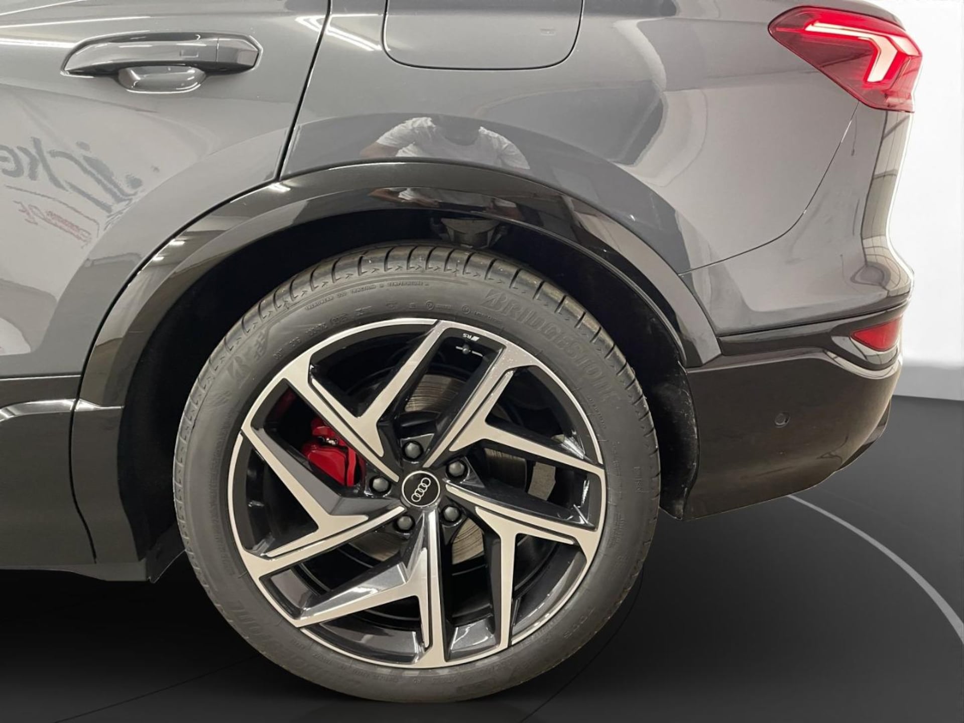 Audi Q6 SUV e-tron