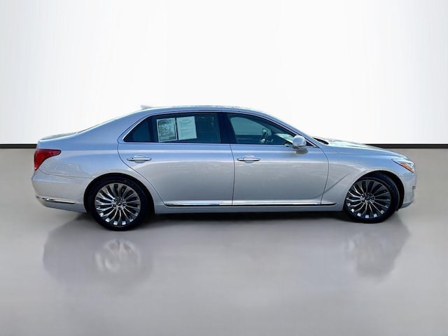 2019 Genesis G90