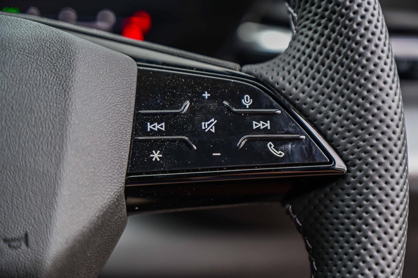 Image about Audi Q5 SUV TDI quattro 150 kW sport