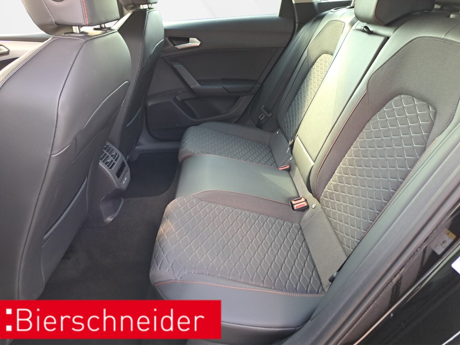 SEAT Leon Sportstourer – Bild 11