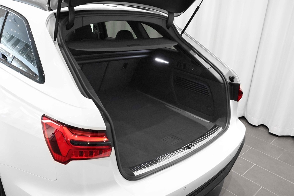 Bild som visar Audi RS 6 Avant RS 6 Avant performance 630 hk tiptronic - för mer information kontakta din Audi Partner