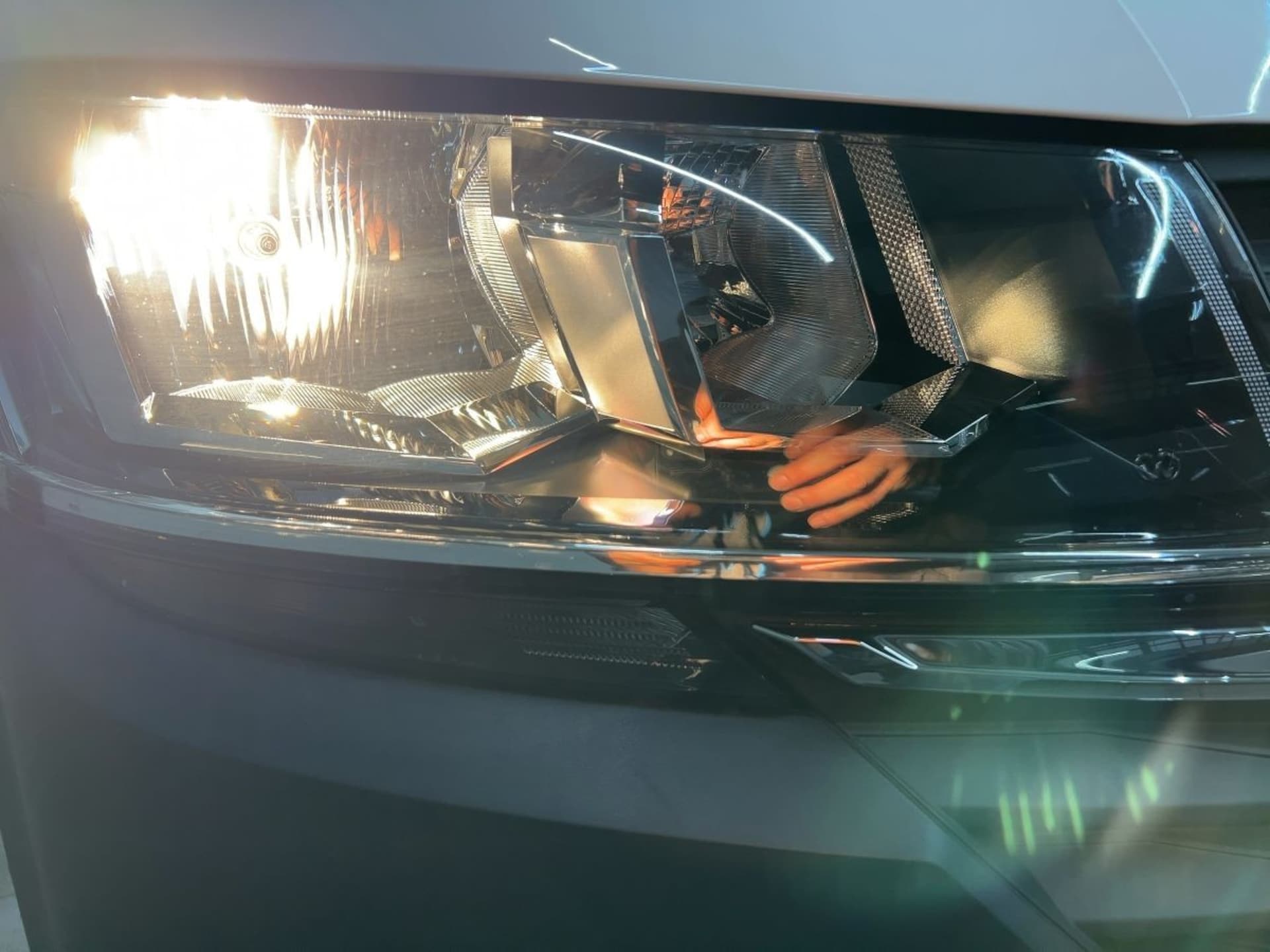 Volkswagen T6.1 Transporter Kasten langer Radstand