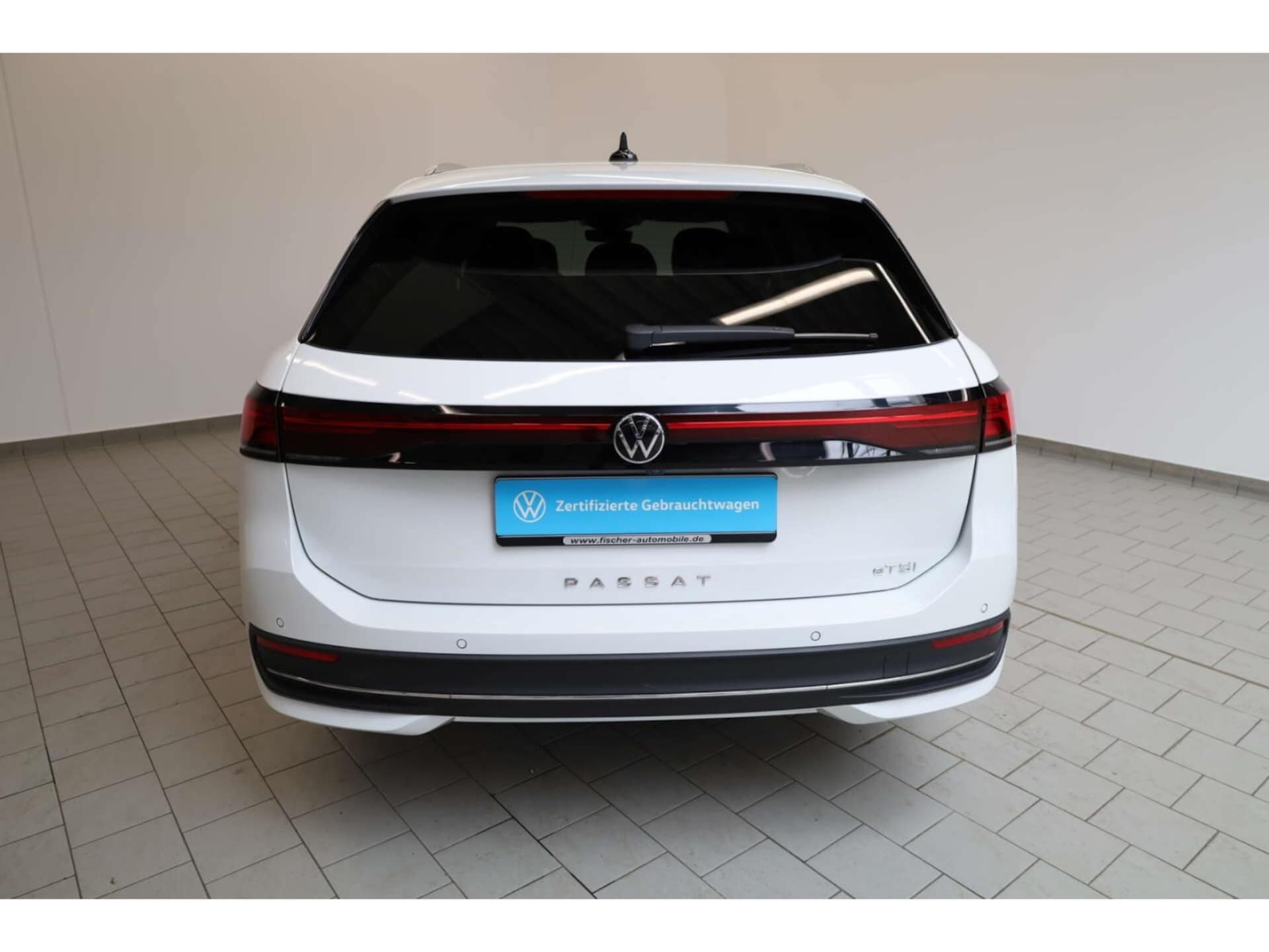 Volkswagen Passat Business