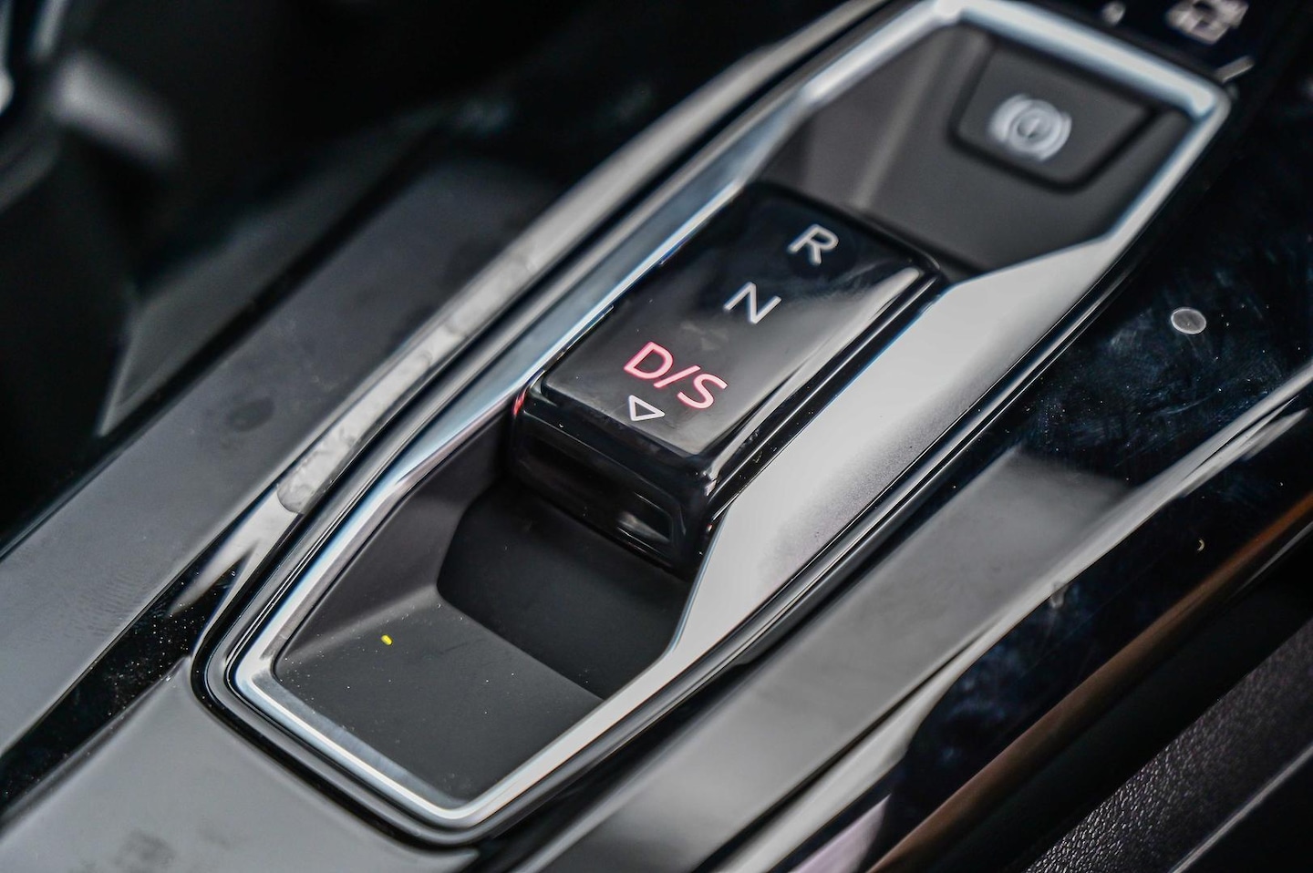 Image about Audi Q5 SUV TDI quattro 150 kW sport
