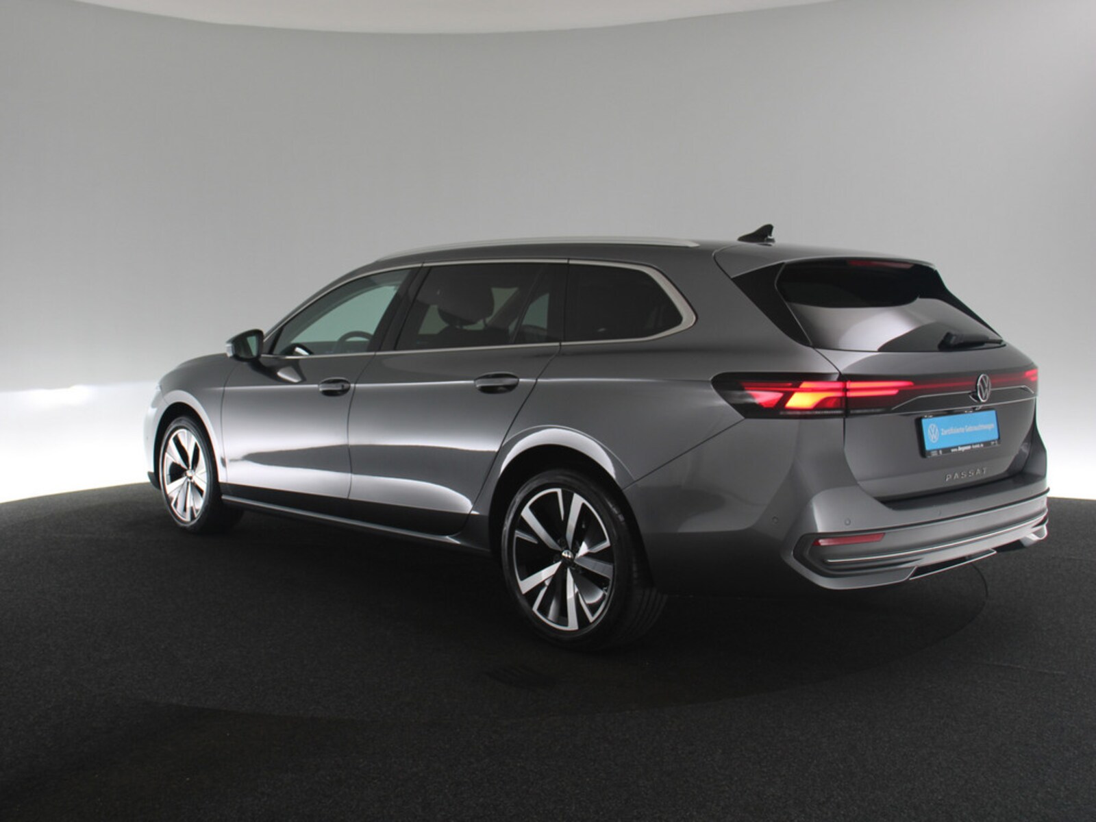Volkswagen Passat – Bild 5