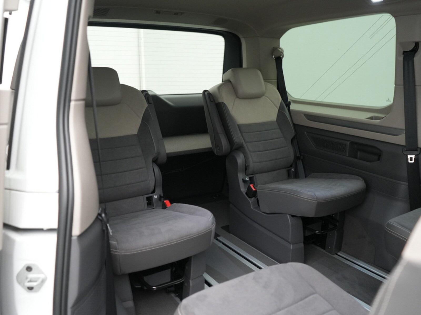 Volkswagen Multivan Langversion – Bild 11