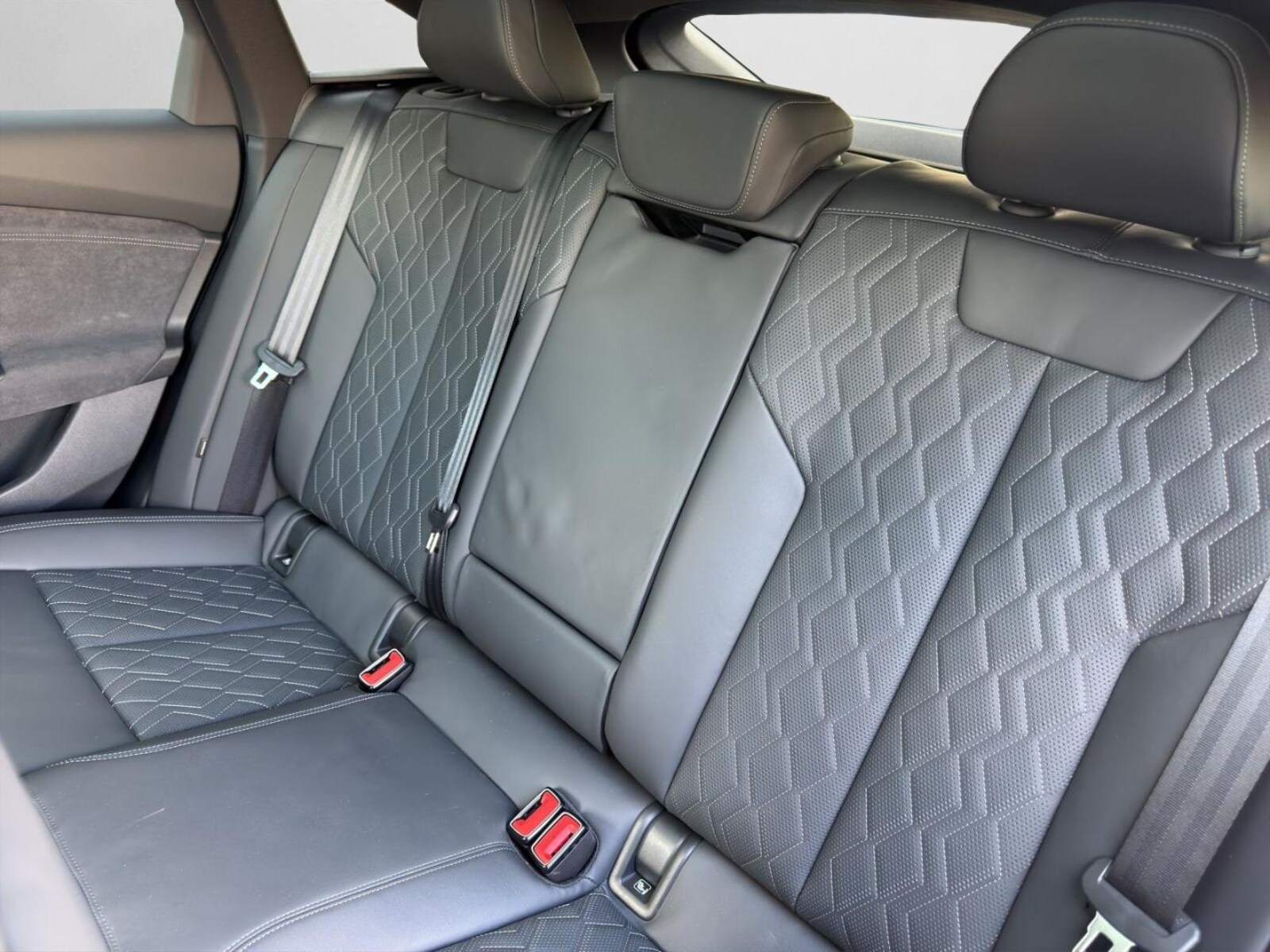 Audi A6 Sportback e-tron – Bild 14