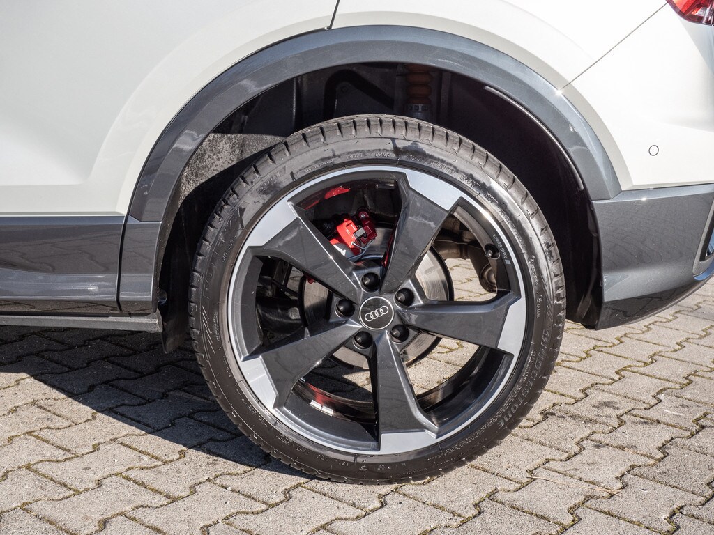 Image about Audi Q2 S line 35 TFSI S tronic