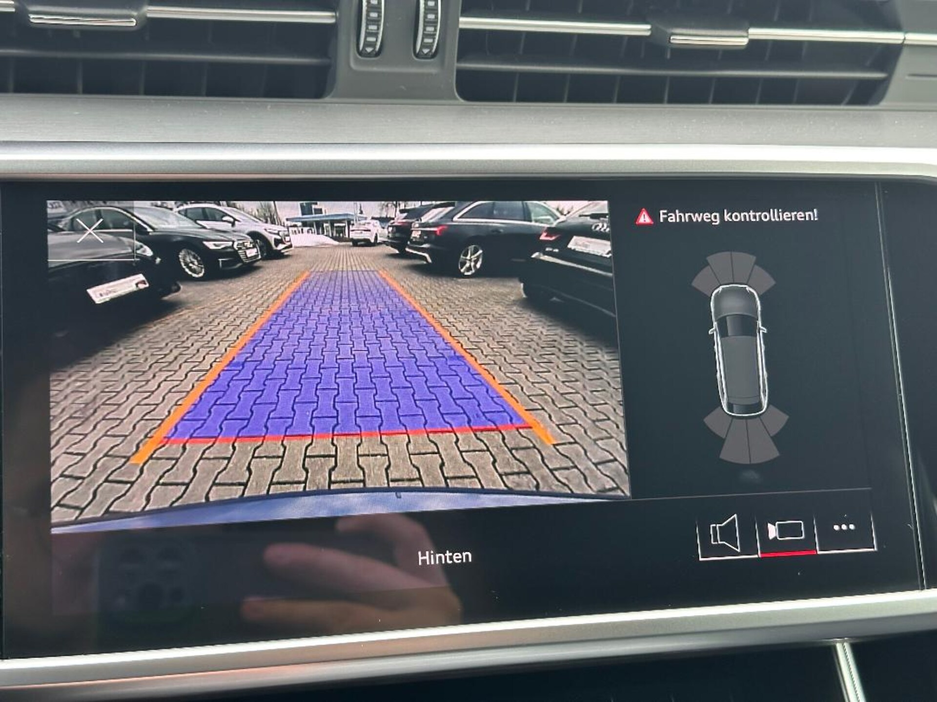 Audi S6 Avant