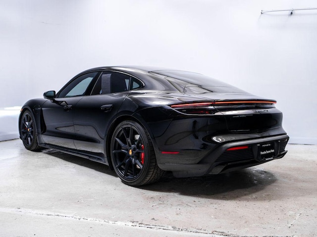2024 Porsche Taycan