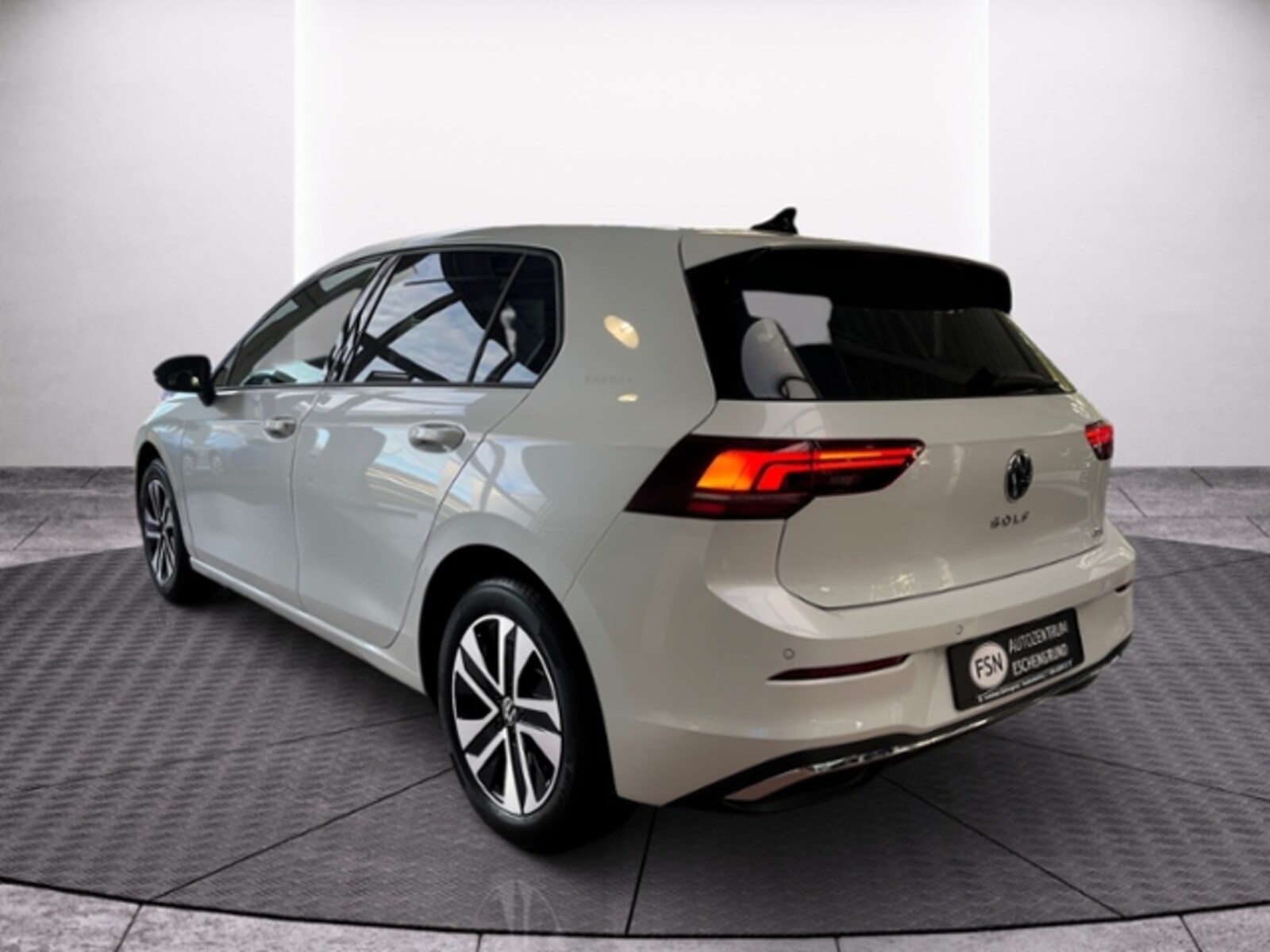 Volkswagen Golf – Bild 5