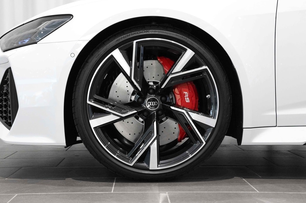 Bild som visar Audi RS 6 Avant RS 6 Avant performance 630 hk tiptronic - för mer information kontakta din Audi Partner