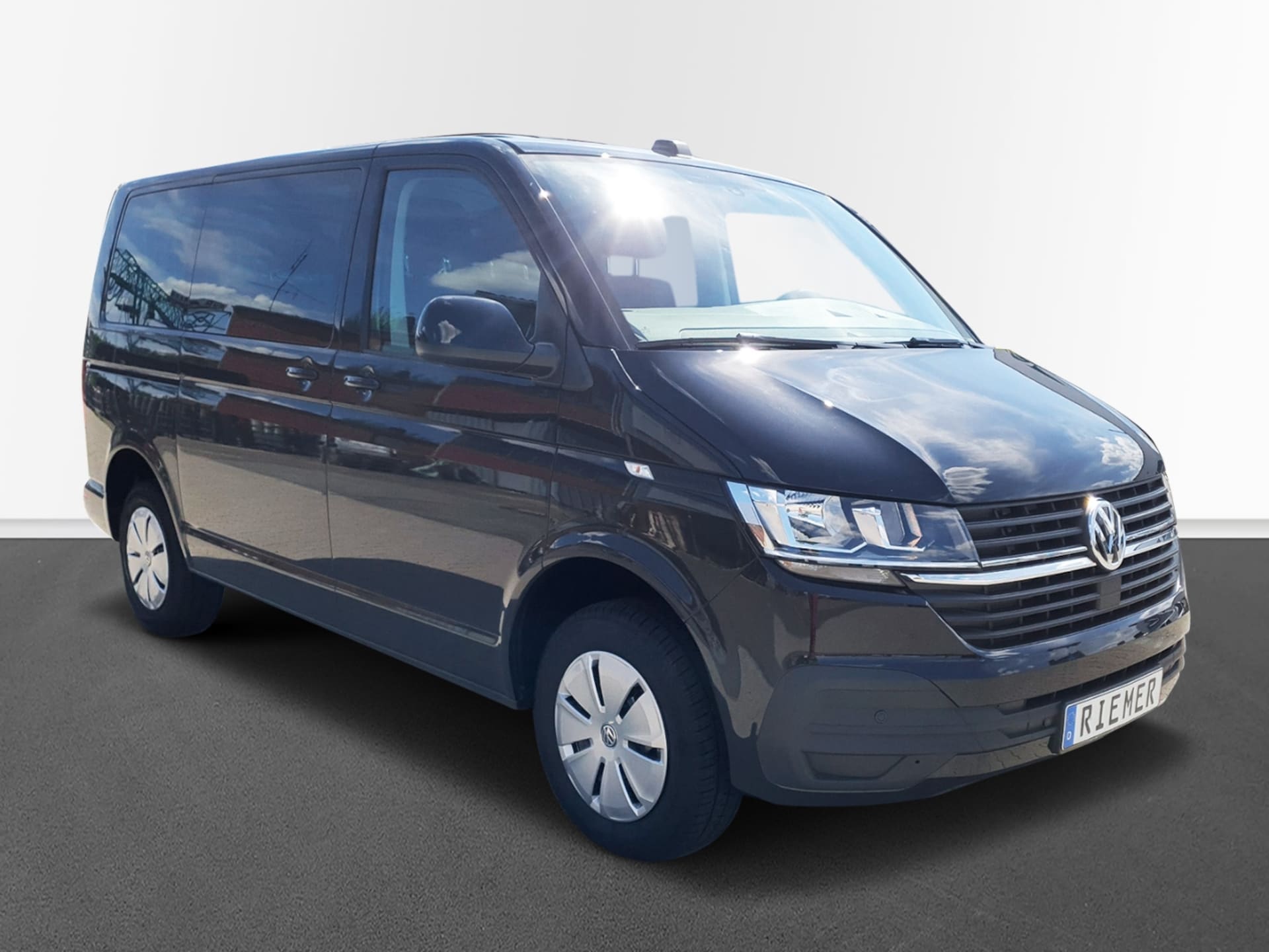 Volkswagen T6.1 Transporter Kombi kurzer Radstand