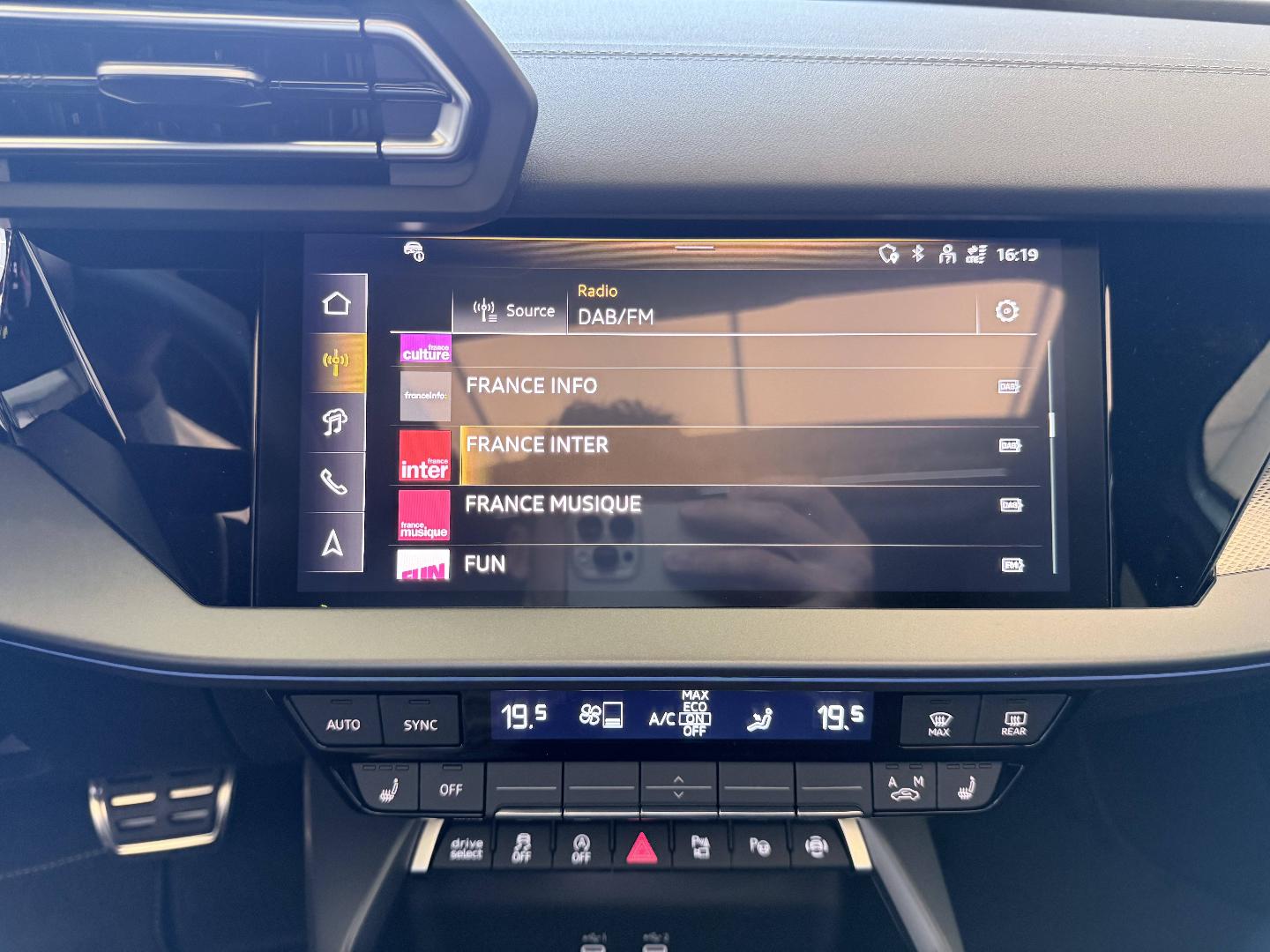 Image about Audi A3 Sportback S line TDI 150 ch S tronic