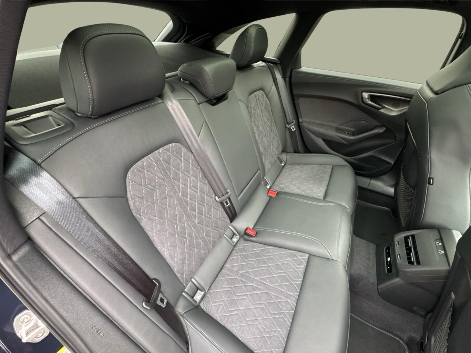 Audi A5 Avant e-hybrid