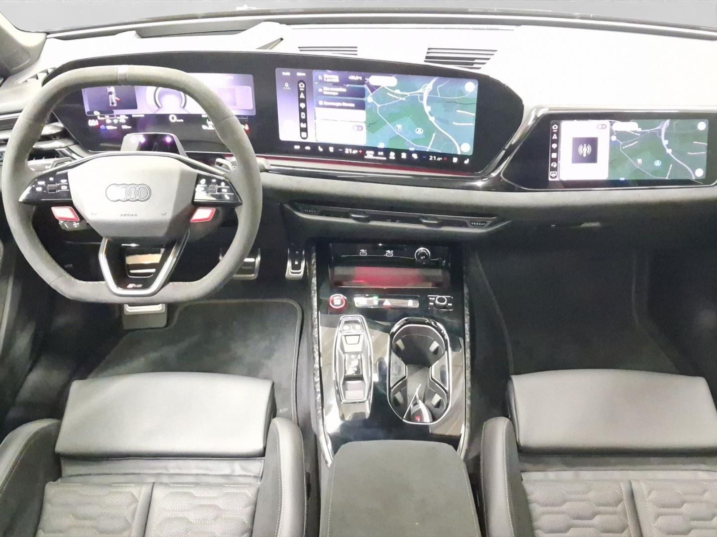 Bild über Audi RS 5 Limousine TFSI quattro 470 kW tiptronic - für weitere Informationen kontaktieren Sie den Audi Partner