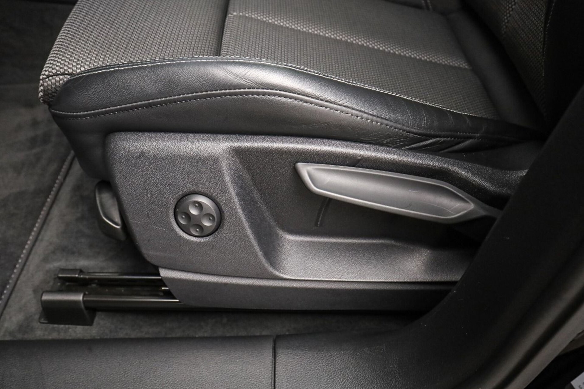 Audi Q5 SUV Advanced