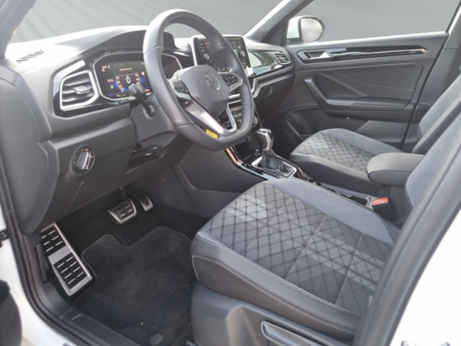 Volkswagen T-Roc – Bild 12