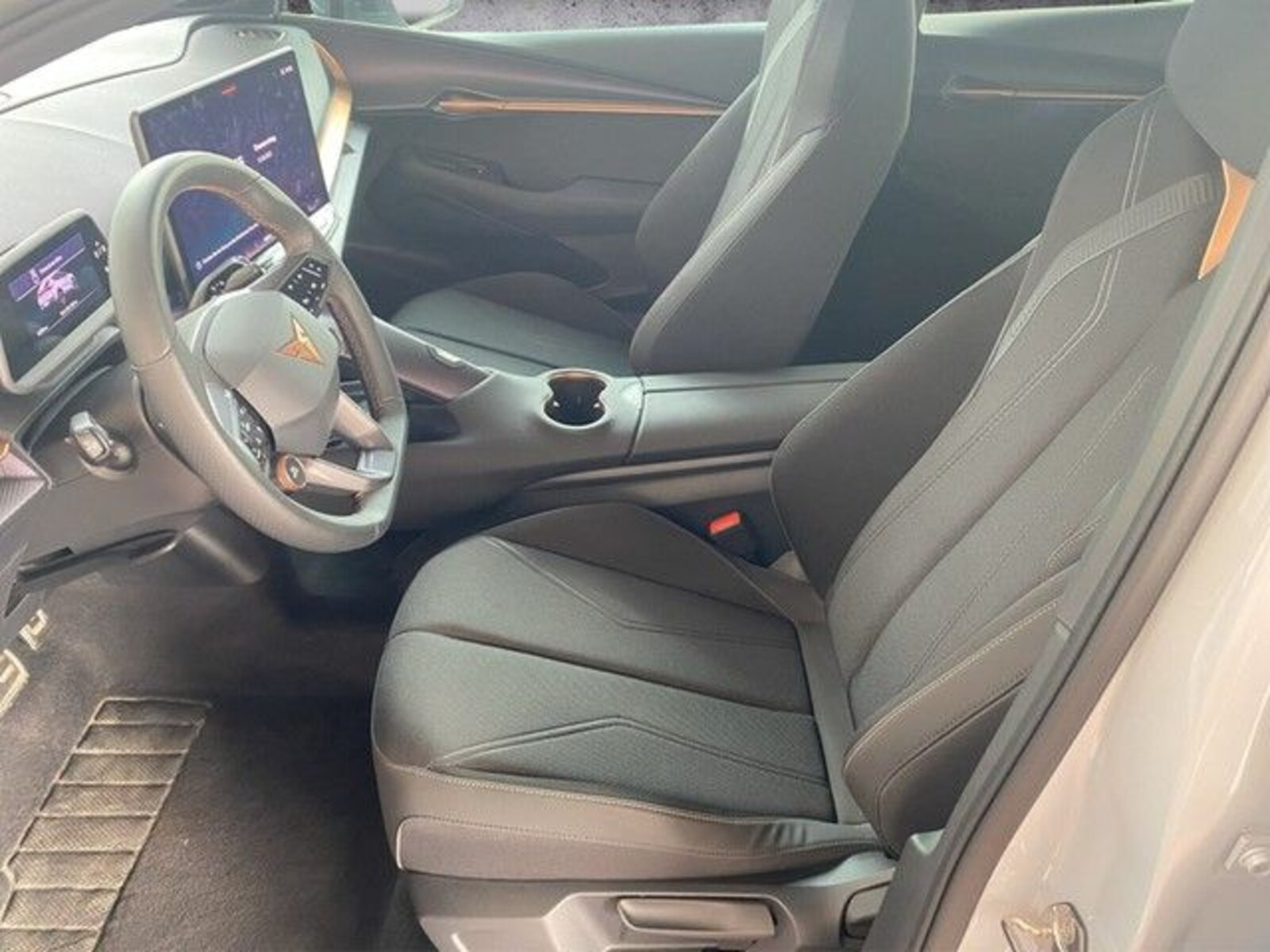 CUPRA Tavascan – Bild 10