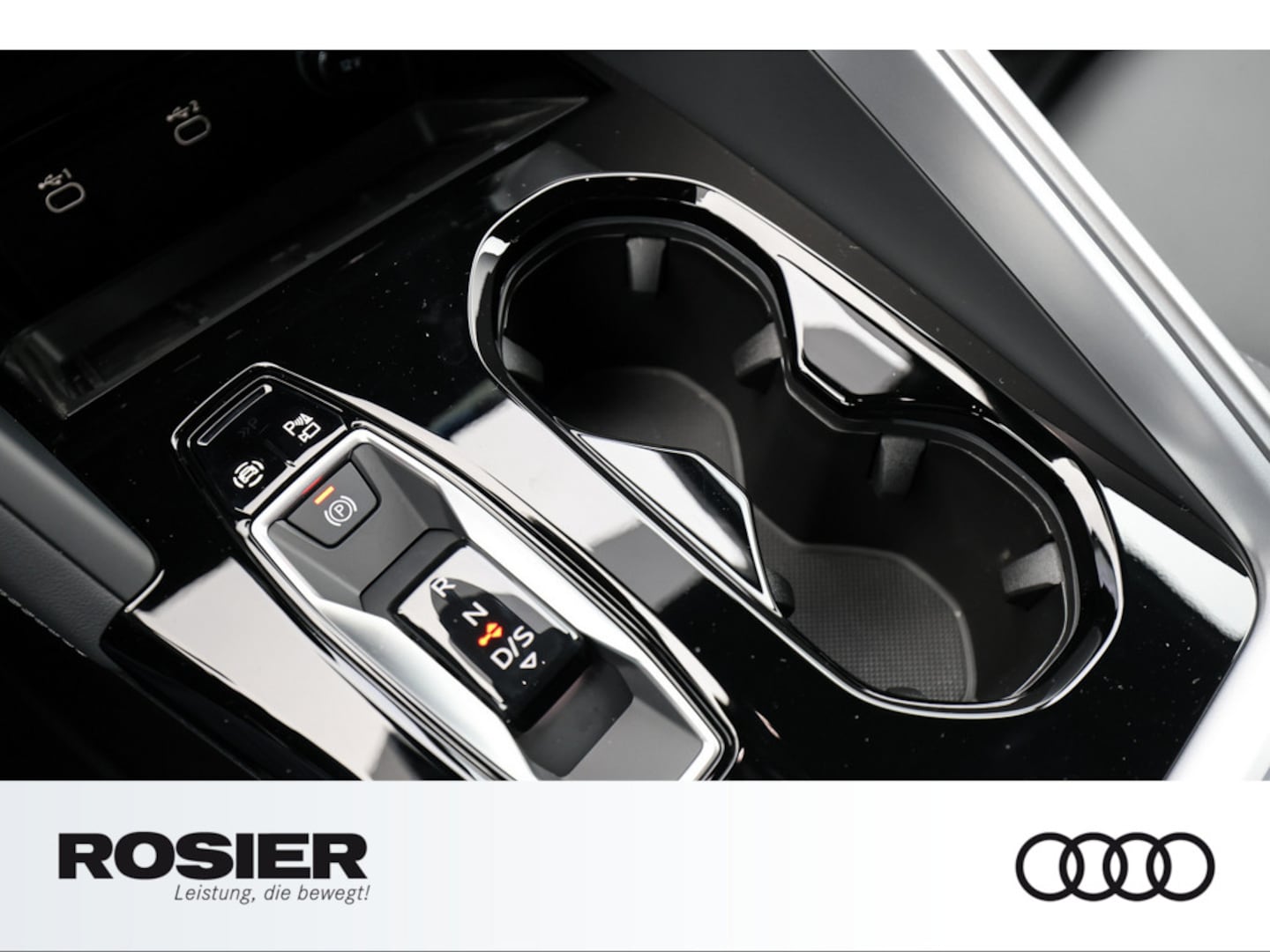 Bild über Audi Q5 SUV e-hybrid e-hybrid quattro 220 kW S tronic - für weitere Informationen kontaktieren Sie den Audi Partner