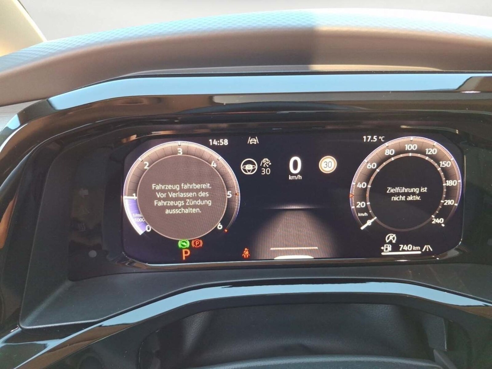 Volkswagen Multivan Langversion – Bild 11