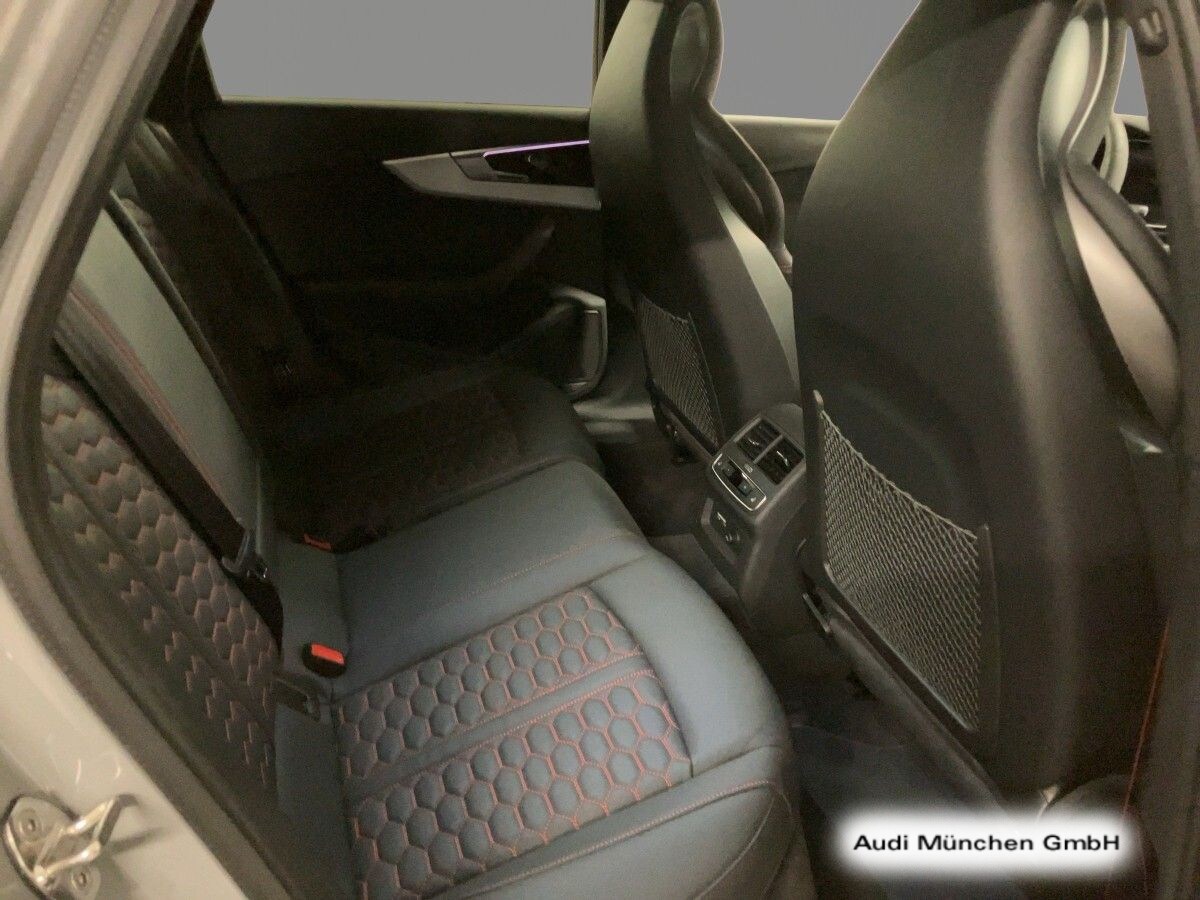Image about Audi RS 4 Avant TFSI quattro tiptronic
