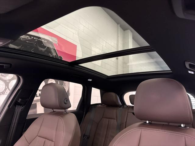 2025 AUDI Q6 - Image 9