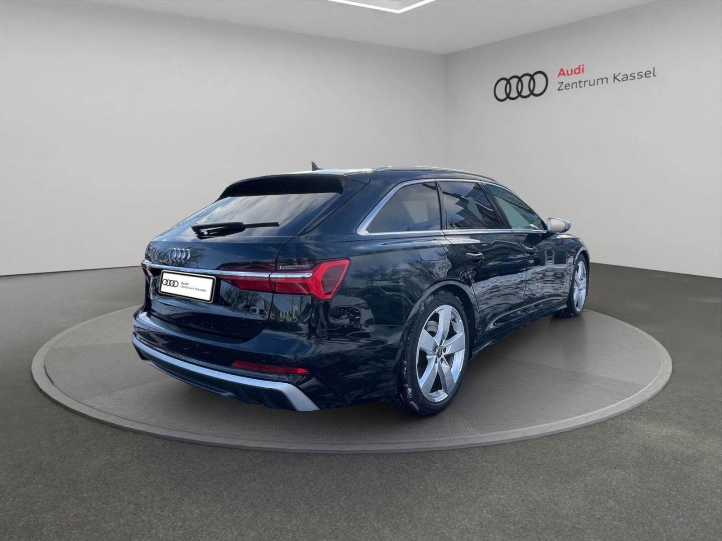 Bild über Audi S6 Avant TDI quattro tiptronic - für weitere Informationen kontaktieren Sie den Audi Partner