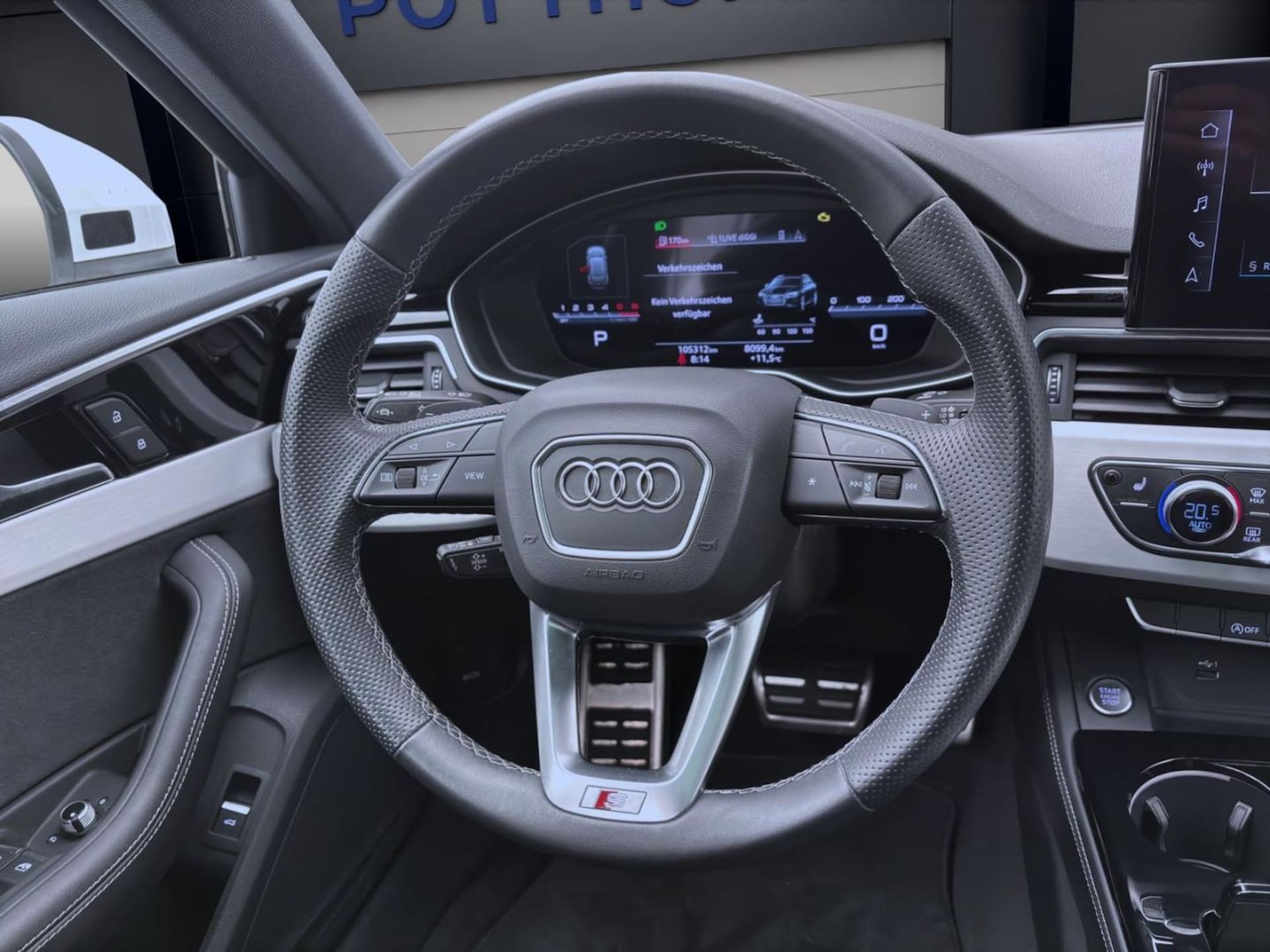 Audi A4 Avant S line