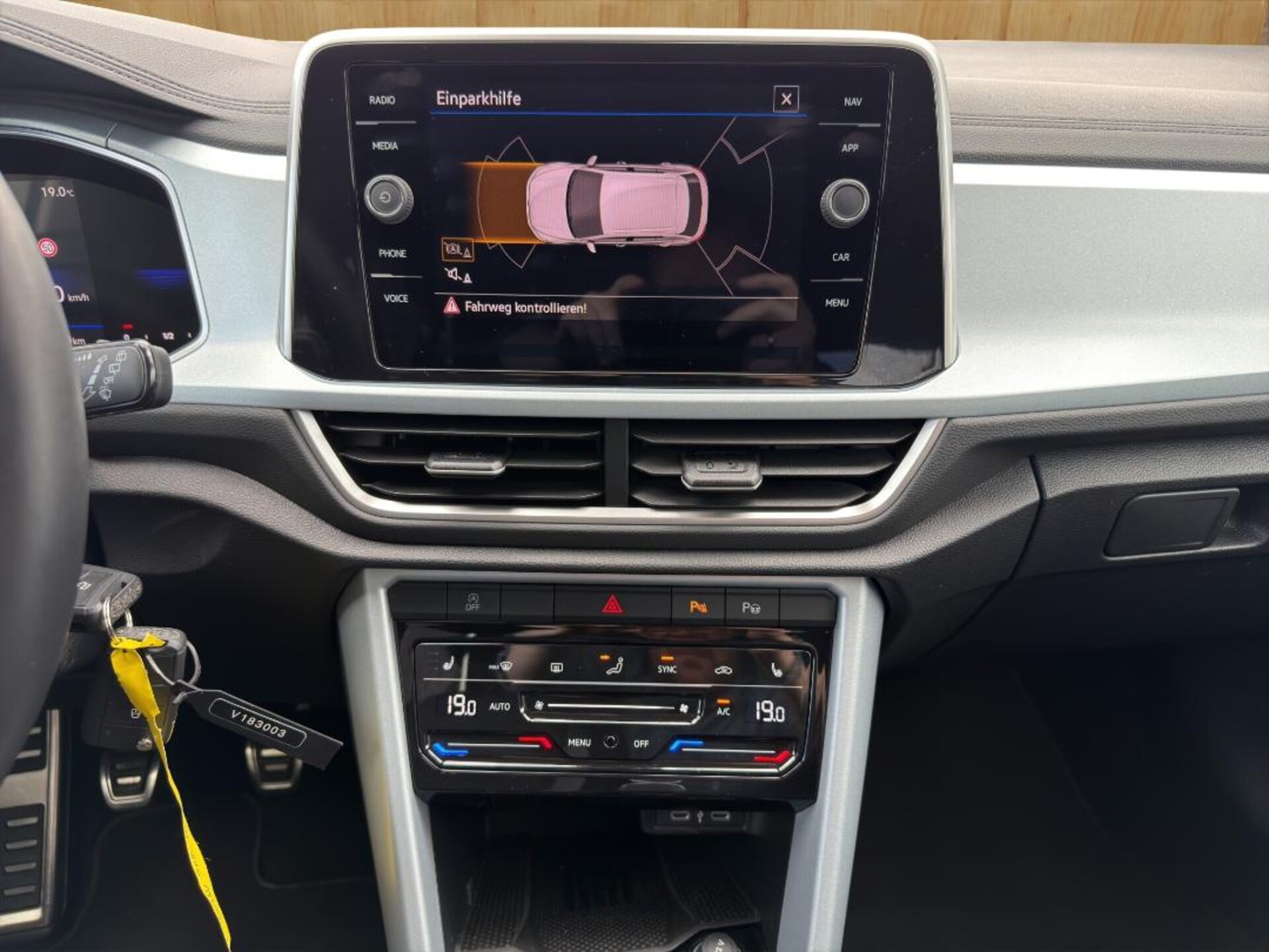 Volkswagen T-Roc Goal