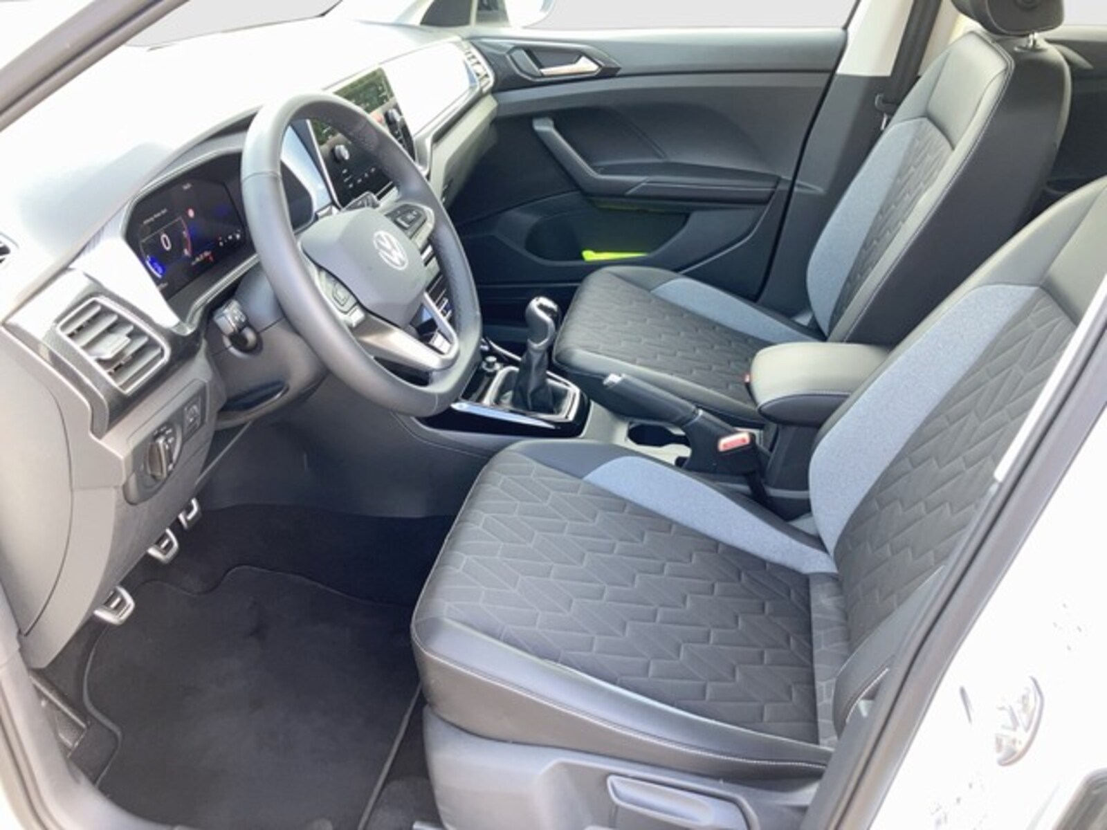 Volkswagen T-Cross – Bild 9
