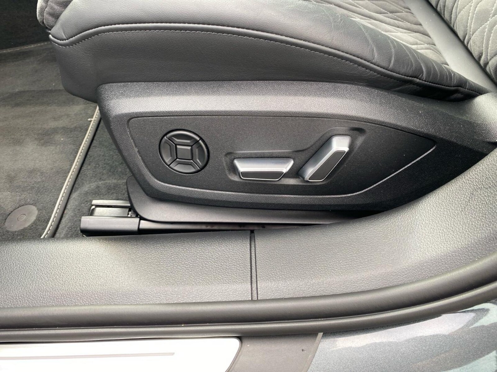 Audi S6 Avant – Bild 20