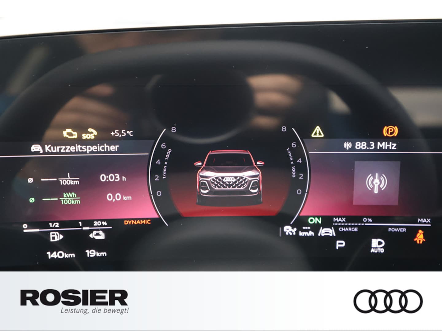 Bild über Audi Q5 SUV e-hybrid e-hybrid quattro 220 kW S tronic - für weitere Informationen kontaktieren Sie den Audi Partner