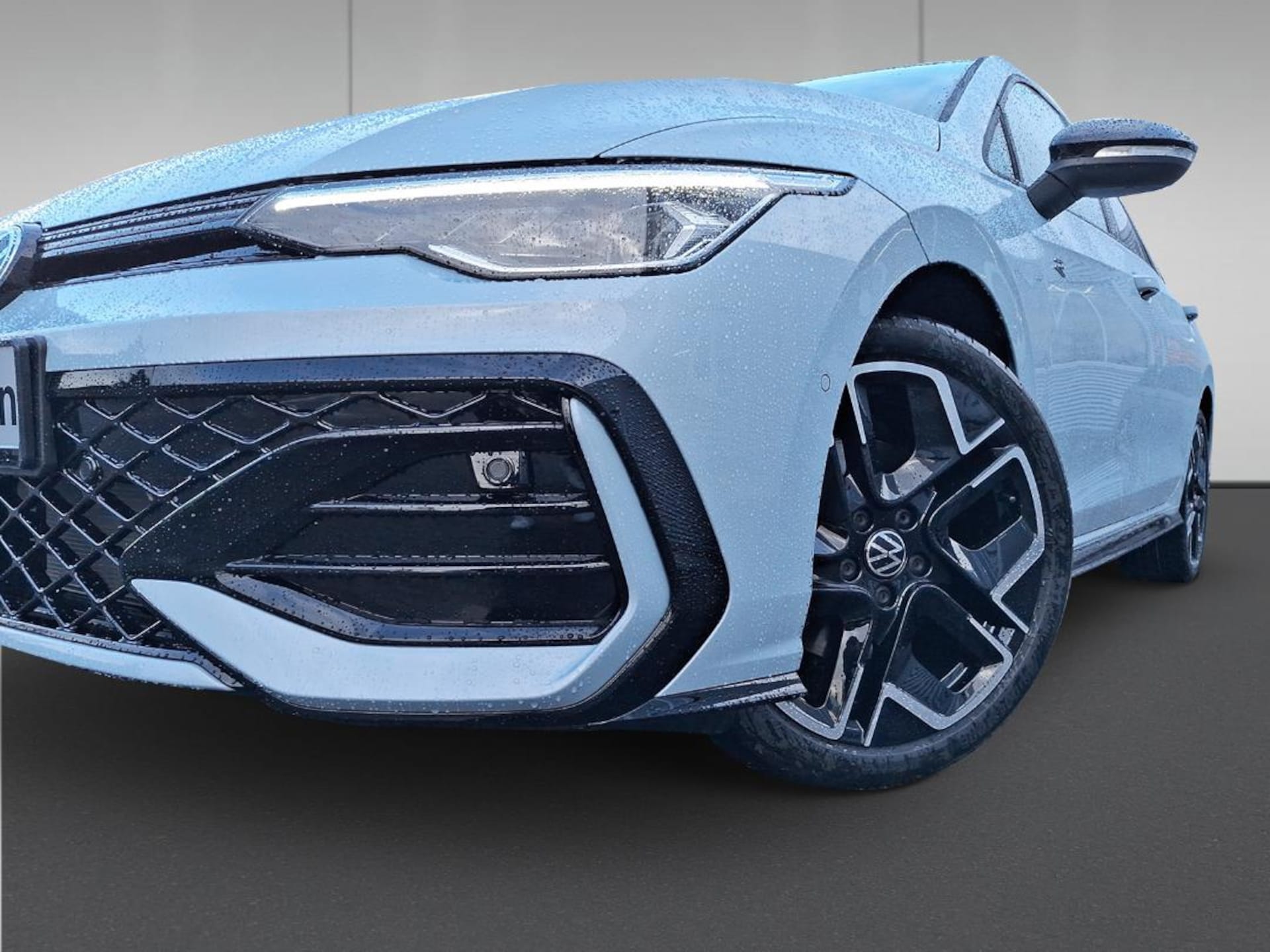 Volkswagen Golf Variant R-Line