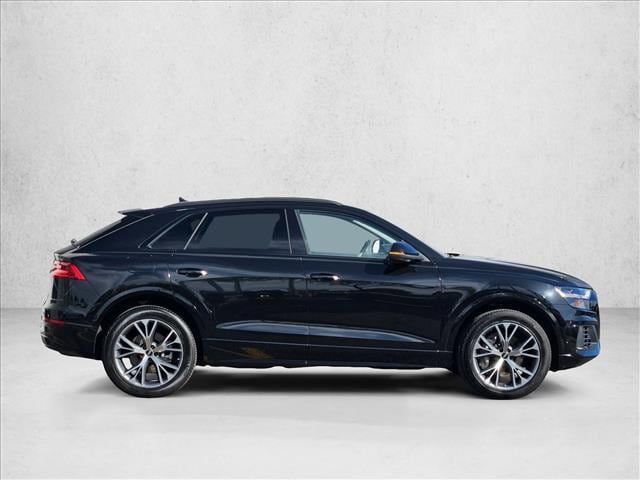 2022 Audi Q8