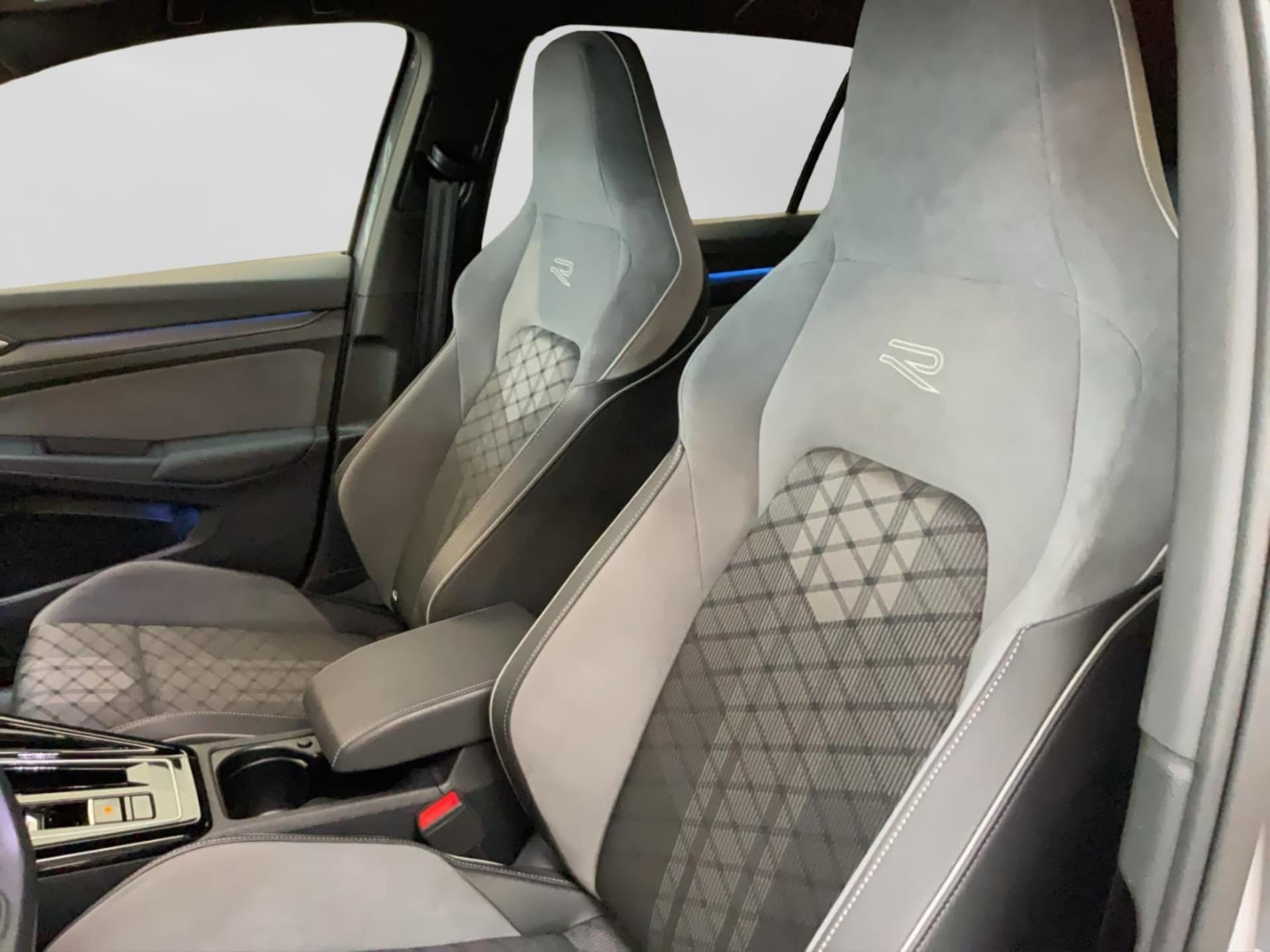 Volkswagen Golf Variant R-Line