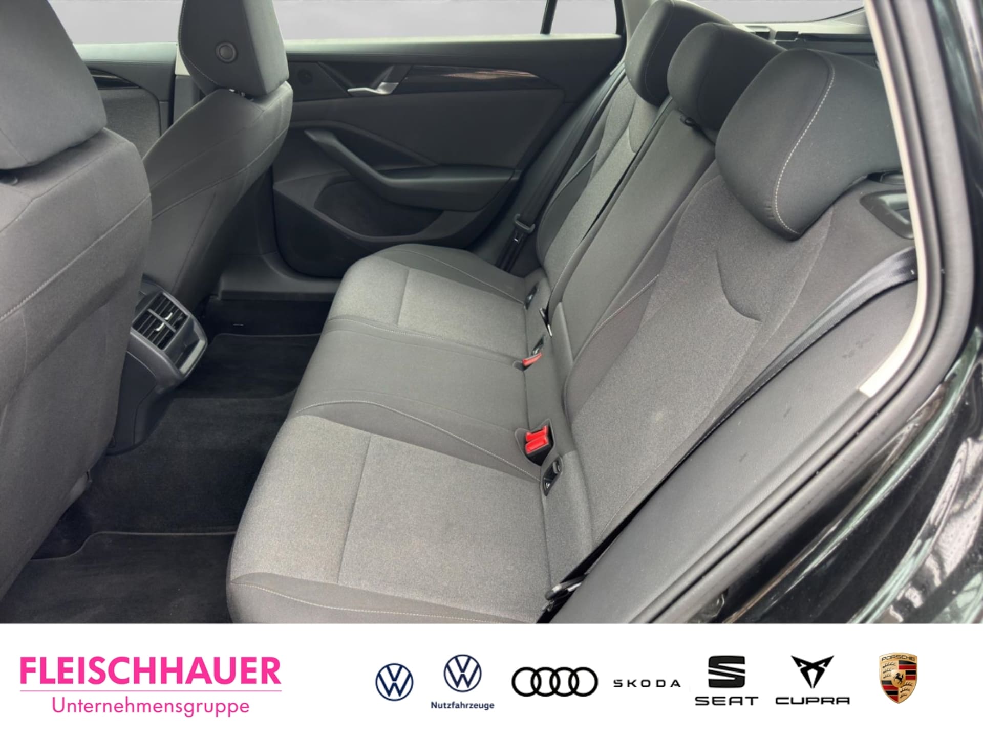 Volkswagen Passat Basis-Modell