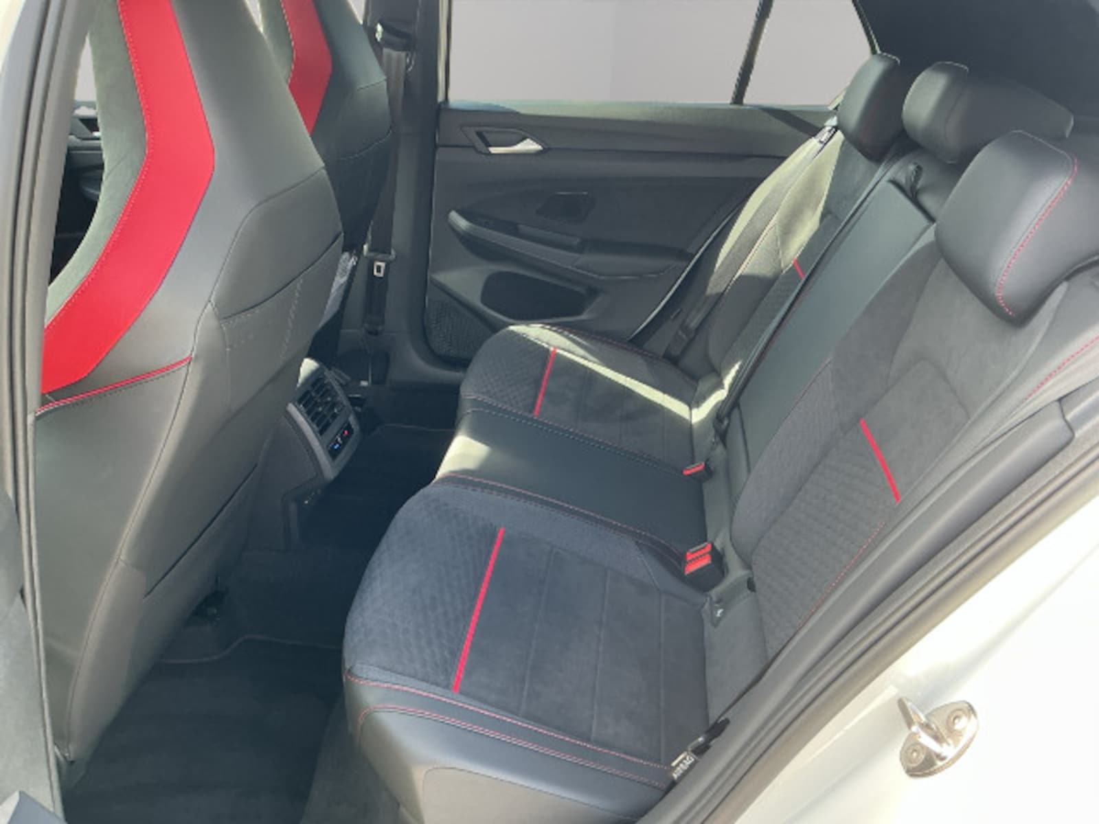 Volkswagen Golf – Bild 17