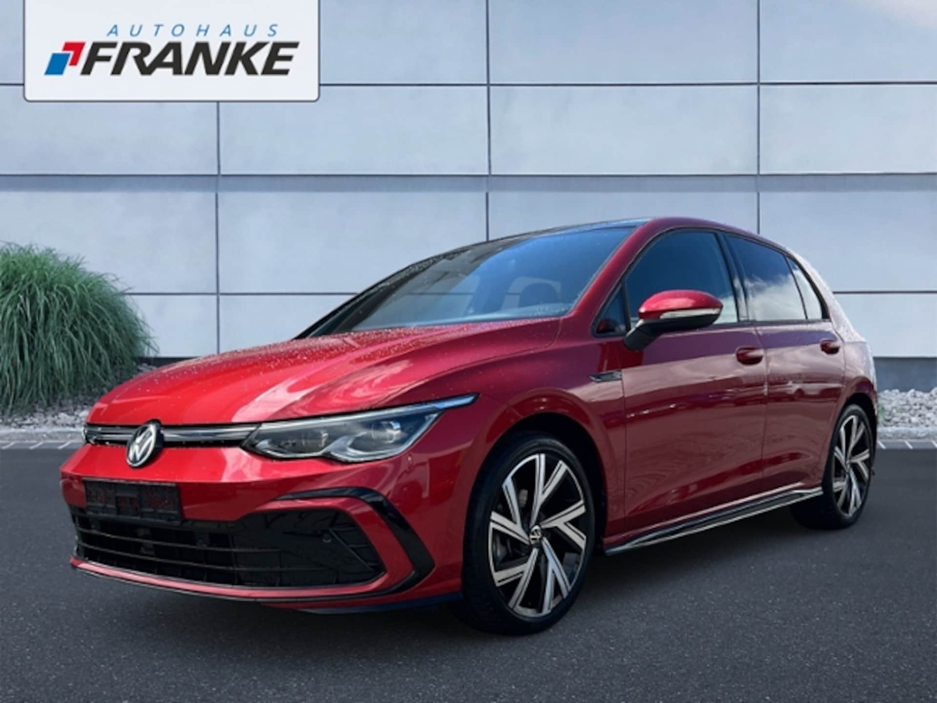 Volkswagen Golf R-Line