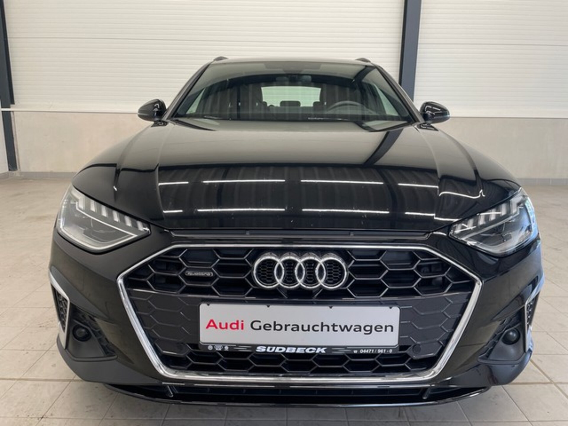 Audi A4 Avant S line