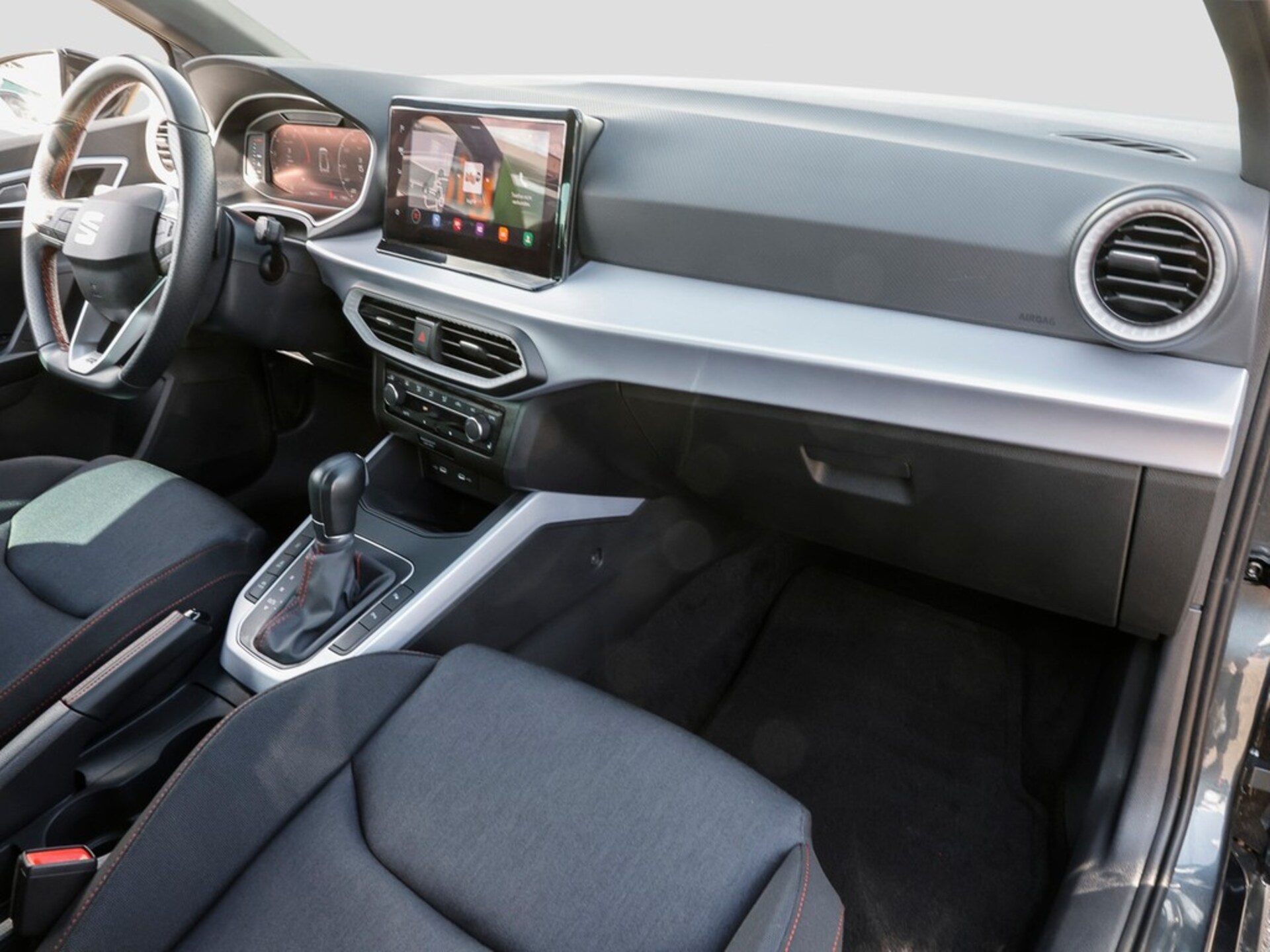 SEAT Arona FR