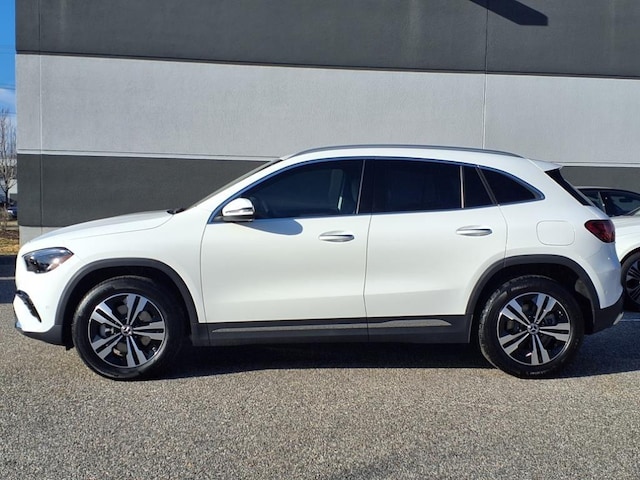 2025 Mercedes-Benz GLA 250