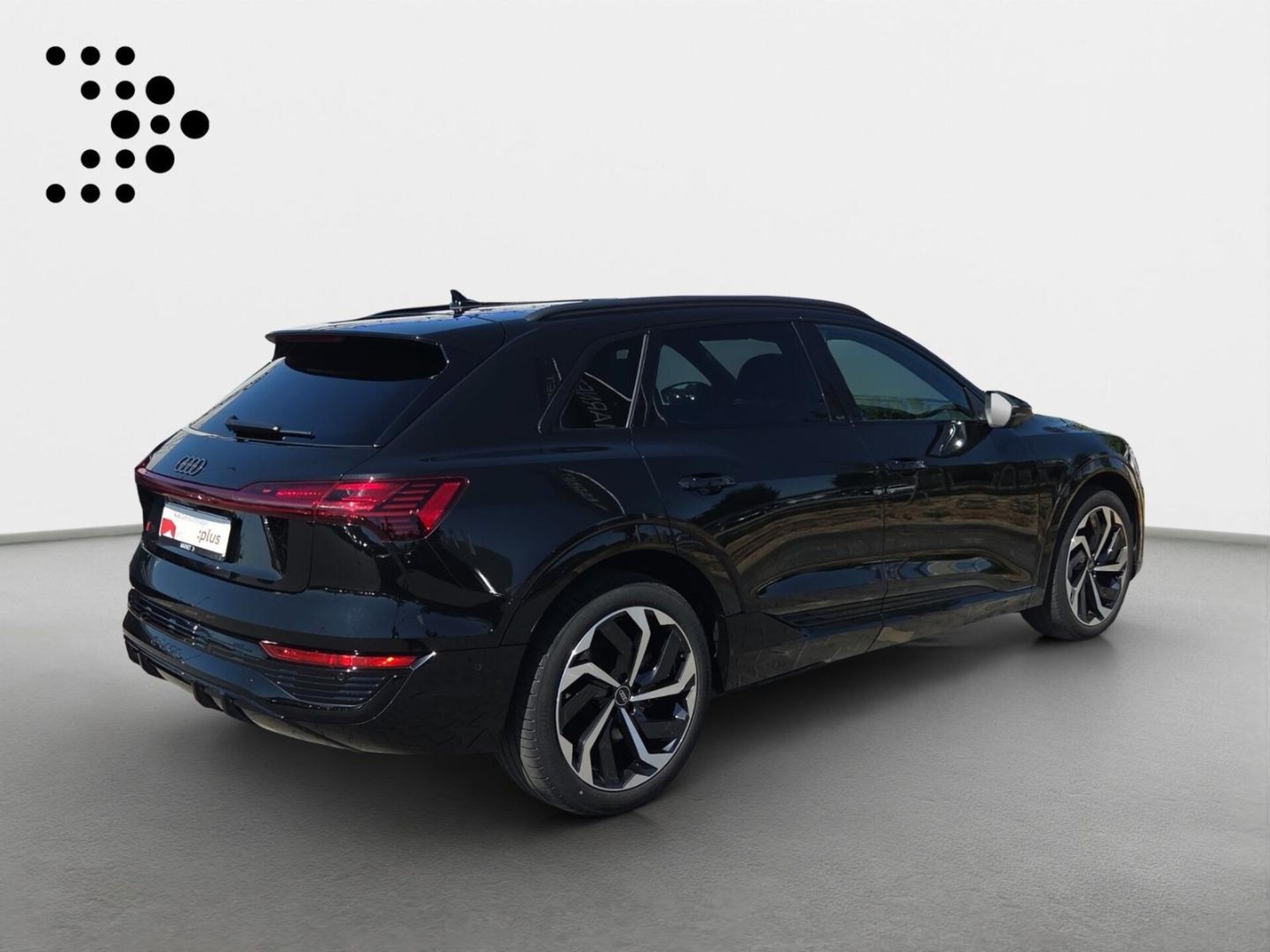 Audi Q8 e-tron S line