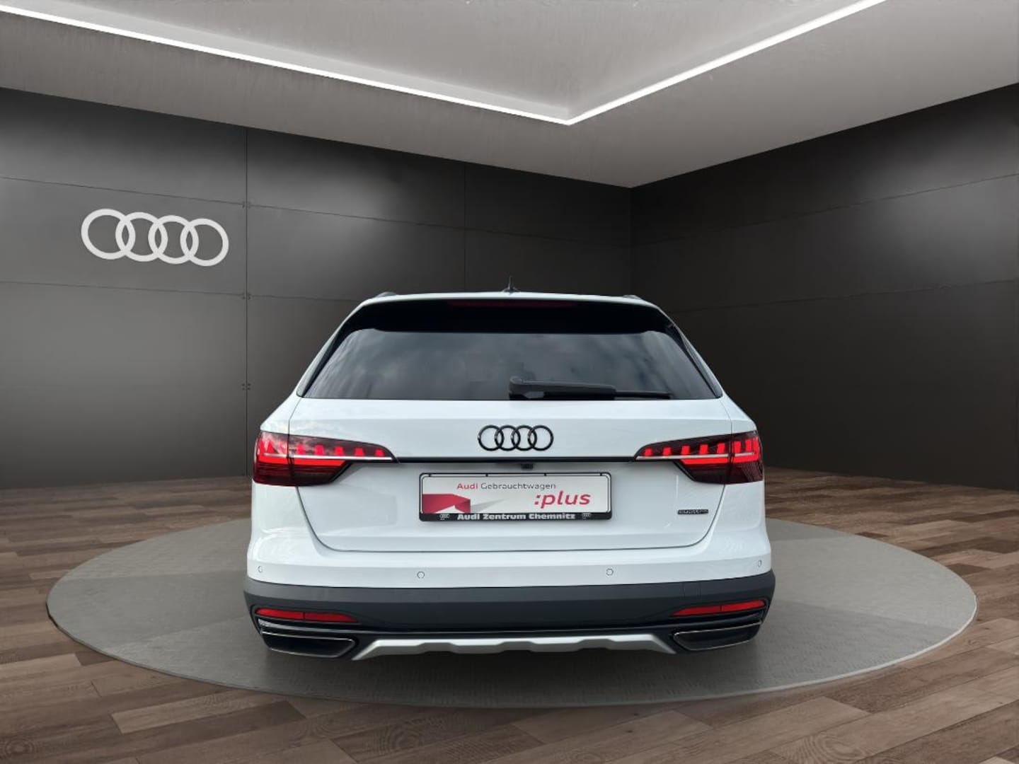 Bild über Audi A4 allroad quattro 40 TDI quattro S tronic - für weitere Informationen kontaktieren Sie den Audi Partner