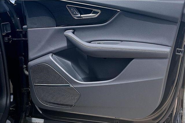 2026 Audi Q8 Premium Plus - Photo 19